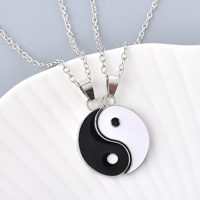 2Pcs Yin-yang Alloy Black and White Enamel Pendant Necklaces Set for Couple Friends FS-WG7AECA-02-1