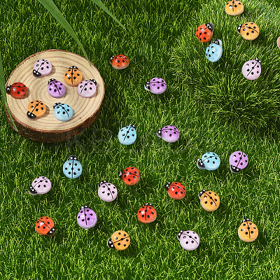 100Pcs 5 Colors Ladybug Luminous Resin Cabochon MRMJ-SP0001-11-1