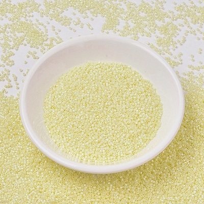 MIYUKI Delica Beads SEED-X0054-DB1501-1