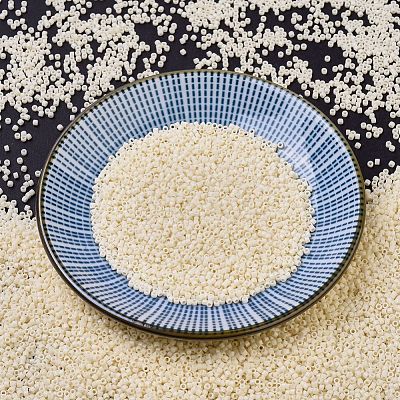 MIYUKI Delica Beads SEED-JP0008-DB0732-1