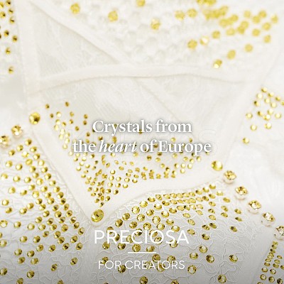 Preciosa® Crystal Hotfix Flatback Stones Y-PRC-HSS10-50000-1