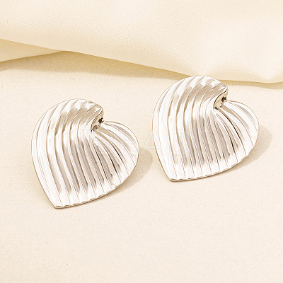 Stylish 304 Stainless Steel Heart Stud Earrings for Women IH1399-5-1