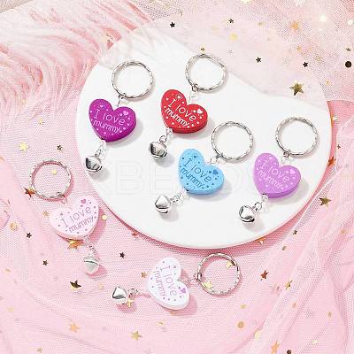 Wood Heart with Word I Love Mummy Keychains KEYC-JKC00582-1
