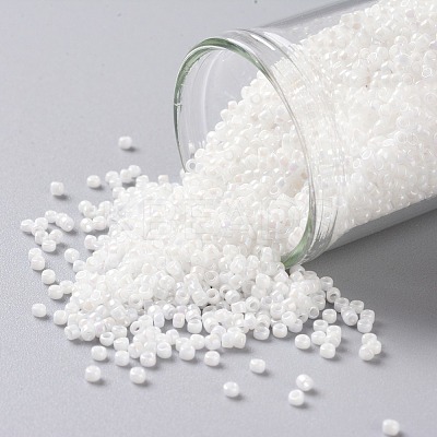 TOHO Round Seed Beads SEED-JPTR15-0401-1