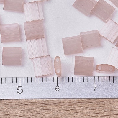 MIYUKI TILA Beads SEED-JP0008-TL2557-1