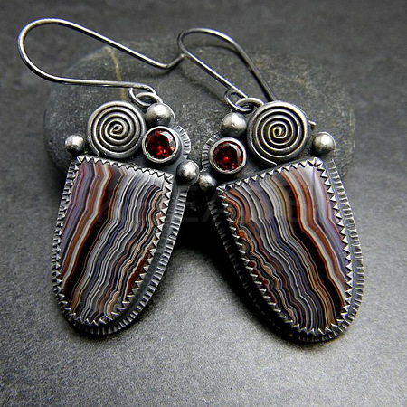 National Style Alloy Rhinestone Dangle Earrings FS-WGBC682-06-1