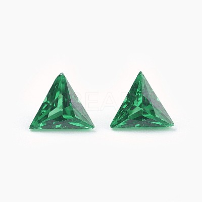 Cubic Zirconia Pointed Back Cabochons ZIRC-WH0001-A07-1
