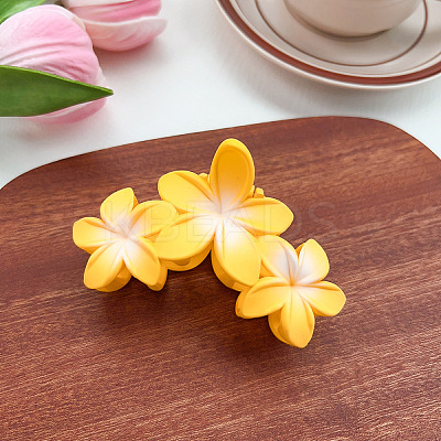 Candy Color Three Flower Plastic Claw Hair Clips PW-WG6FDF6-01-1