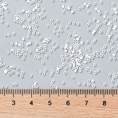 TOHO Round Seed Beads SEED-XTR15-0761-1