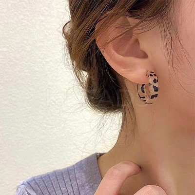 C-Shaped with Leopard Print 925 Sterling Silver Acrylic Stud Earrings FS-WG2B12E-01-1
