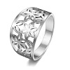 Flower Pattern Hollow Out 304 Stainless Steel Finger Rings FS-WGDCC5F-01-3