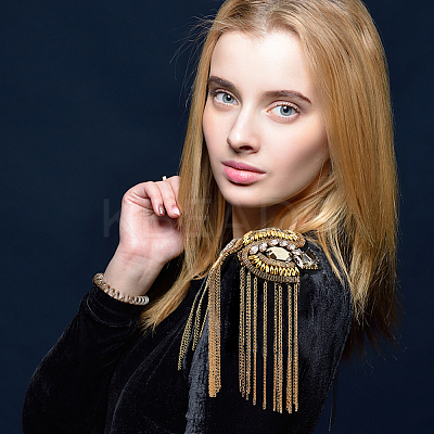 2Pcs Iron & Felt Fashion Tassel Epaulette AJEW-FH0004-04B-1