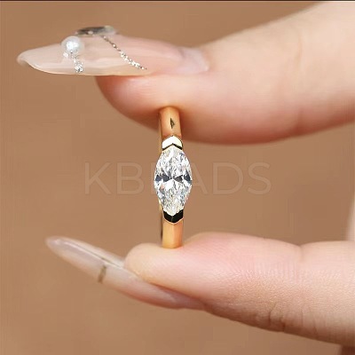 Alloy with Clear Cubic Zirconia Finger Rings FS-WGD7F1A-05-1