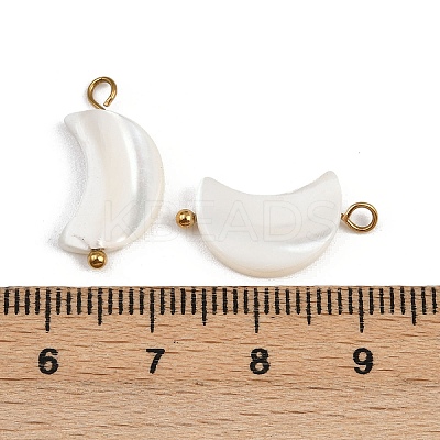 Natural Shell Moon Pendants STAS-D378-37G-1