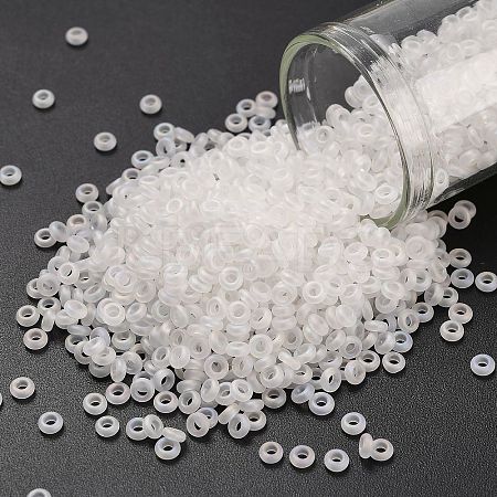 TOHO 8/0 Demi Round Beads SEED-DR08-0161F-1