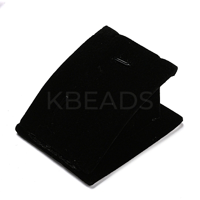 Velvet Curved Jewelry Displays NDIS-A003-01D-1