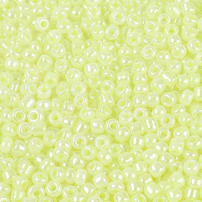 Glass Seed Beads SEED-A011-3mm-152-1