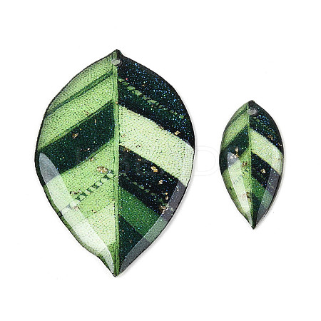 2Pcs Transparent Epoxy Resin Leaf Pendants RESI-T057-94-1