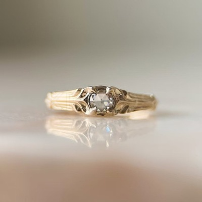 Alloy with Crystal Rhinestone Finger Rings for Women FS-WGE5B8F-01-1