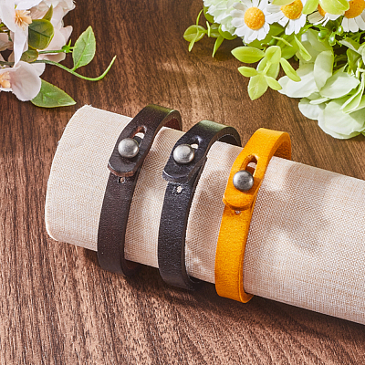 3Pcs 3 Colors Leather Wide Cord Bracelets with Alloy Button BJEW-GF0001-26-1