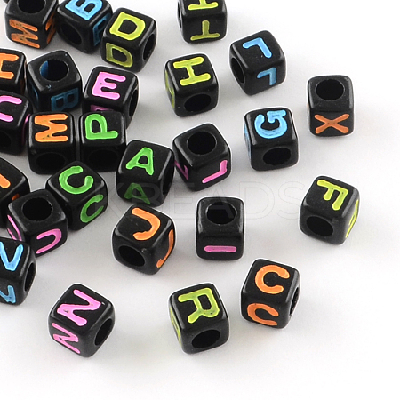 Cube with Letter Acrylic Beads MACR-D293-7x7-1