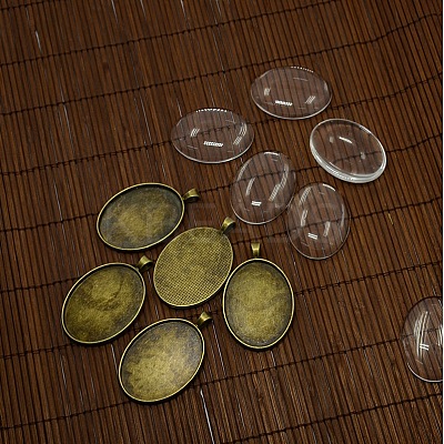 40x30mm Clear Oval Glass Cabochon Cover and Antique Bronze Alloy Blank Pendant Cabochon Settings for DIY Portrait Pendant Making DIY-X0159-AB-FF-1