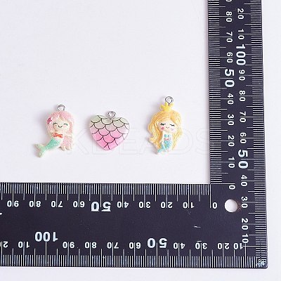 32Pcs 8 Styles Opaque & Transparent Resin Pendants RESI-SZ0001-93-1