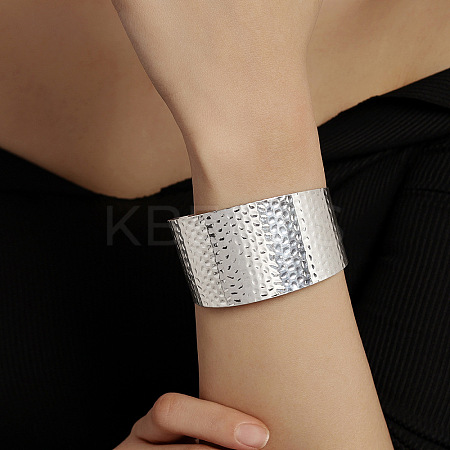 Hammered Iron Cuff Bangles for Women FS-WG8E476-05-1