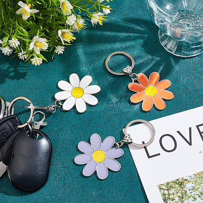 6Pcs 3 Colors Daisy Alloy Enamel Pendant Keychain KEYC-HY0001-18-1