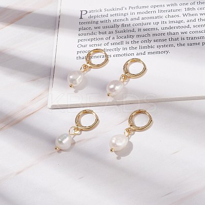Natural Pearl Dangle Hoop Earrings EJEW-JE04964-1
