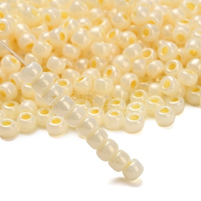 TOHO 3/0 Round Beads SEED-XTR03-0142-1