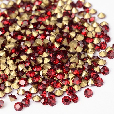 Back Plated Grade A Diamond Glass Pointed Rhinestone RGLA-SS4-029-1