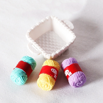 Resin Basket & Yarn PW-WG71359-03-1