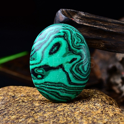 Natural Malachite Oval Palm Stone Massager LS-PW-WG63539-04-1
